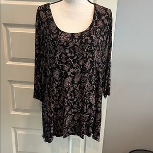 Floral Black and Pink Women's Top